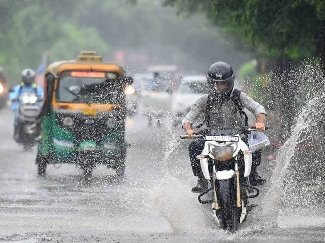यूपी में 27 सितंबर तक भारी बारिश का अलर्ट, जानिए कहीं आपके जिले का नाम तो नहीं