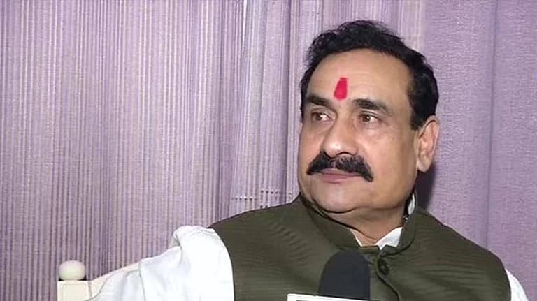टिकट कटने के बाद नरोत्तम मिश्रा का पहला बयान, समर्थकों से बोले- पार्टी के फैसले का सम्मान करें, हिंसा न करें
