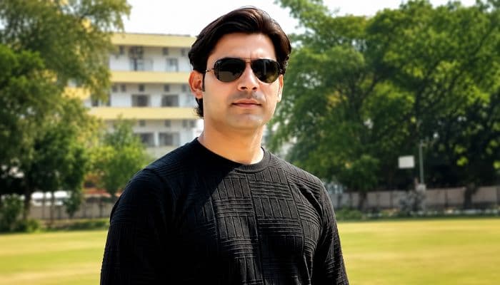भरत तिवारी पर पहली गोली चलाने वाले STF जवान की गिरफ्तारी
