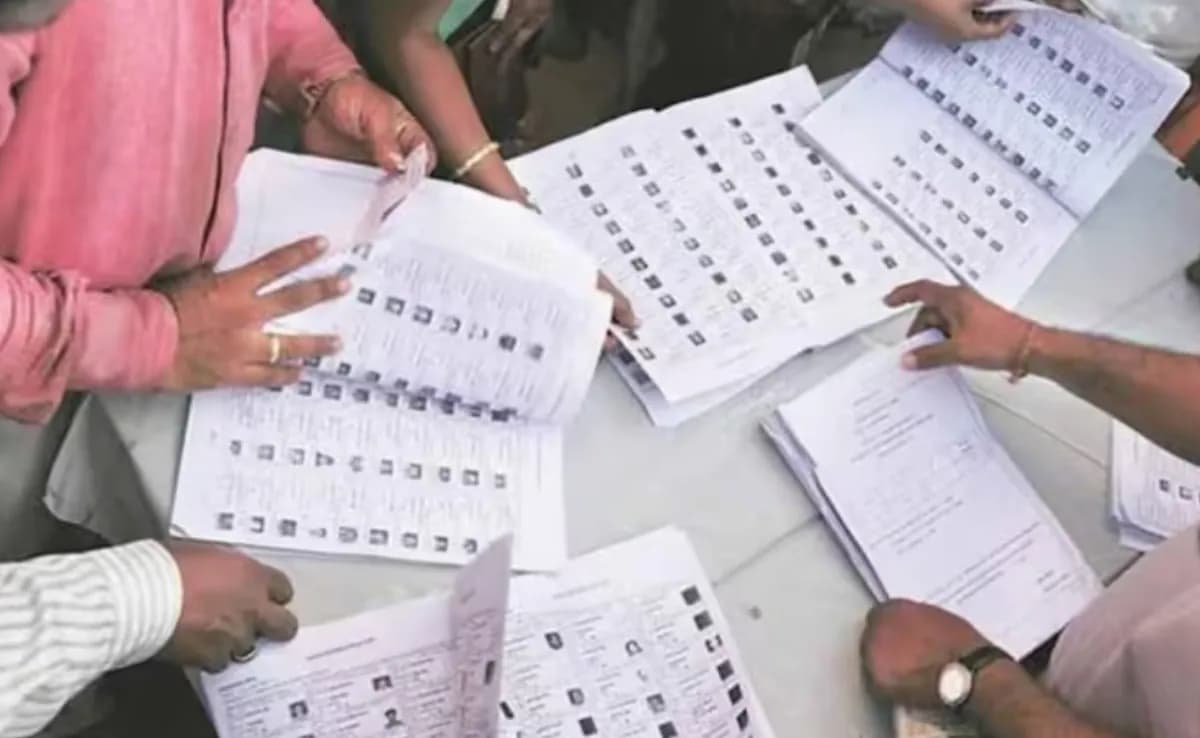 यूपी में SIR की फाइनल लिस्ट जारी, फिर डुप्लीकेट वोटर्स कैसे रह गए?